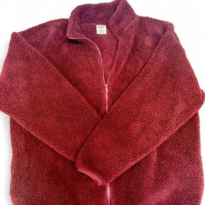 VS Pink- maroon Sherpa 1/4 zip-up fleece. Super heavy and comfy. #VSPink