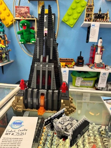 75251 Vaders Castle Star Wars - Used