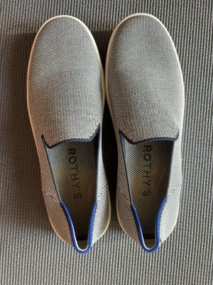 Rothy's Women s Gray Knit Slip-On Flats US 9 M Round Toe Blue Trim