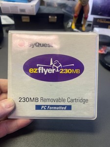 SyQuest ezflyer 230MB 3 1/2" Removable Hard Disk Cartridges