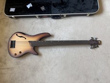 Ibanez SRH505F NNF basso semivuoto 5 corde senza tasti e custodia rigida SBK