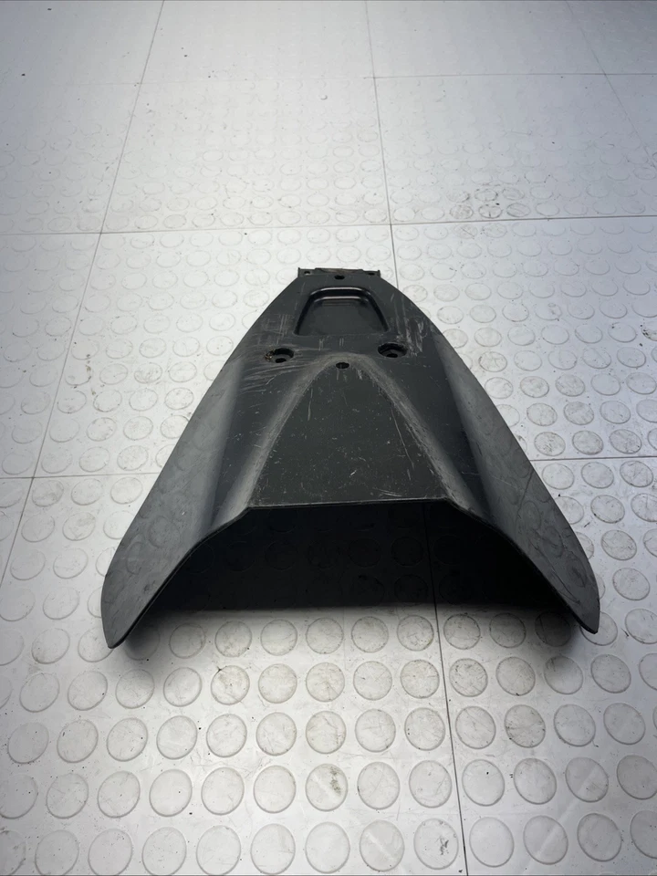 SUZUKI HAYABUSA 1300R 99-07 OEM BAJO CARENADO INFERIOR PAN PARA EL VIENTRE 9466124F0 OEM Foto 4 de 4