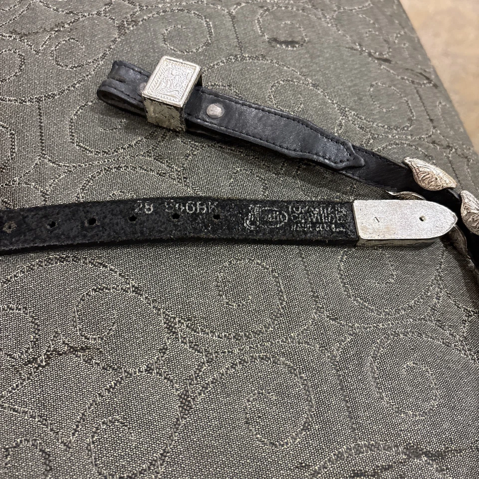 Cinturón concho Justin de colección para mujer talla 28 Foto 4 de 4