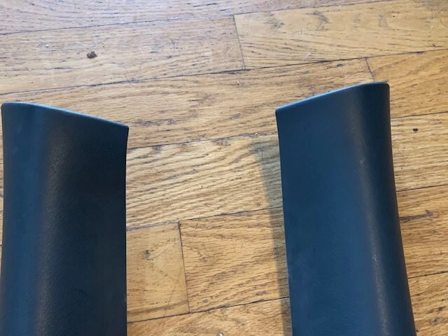 Buick Rendezous 2004 pilar moldura par izquierda y derecha gris ~ estante 9 Foto 2 de 4