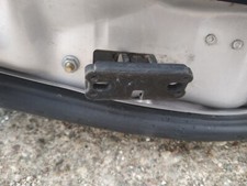 Porte arrière et accessoires Mercedes 611