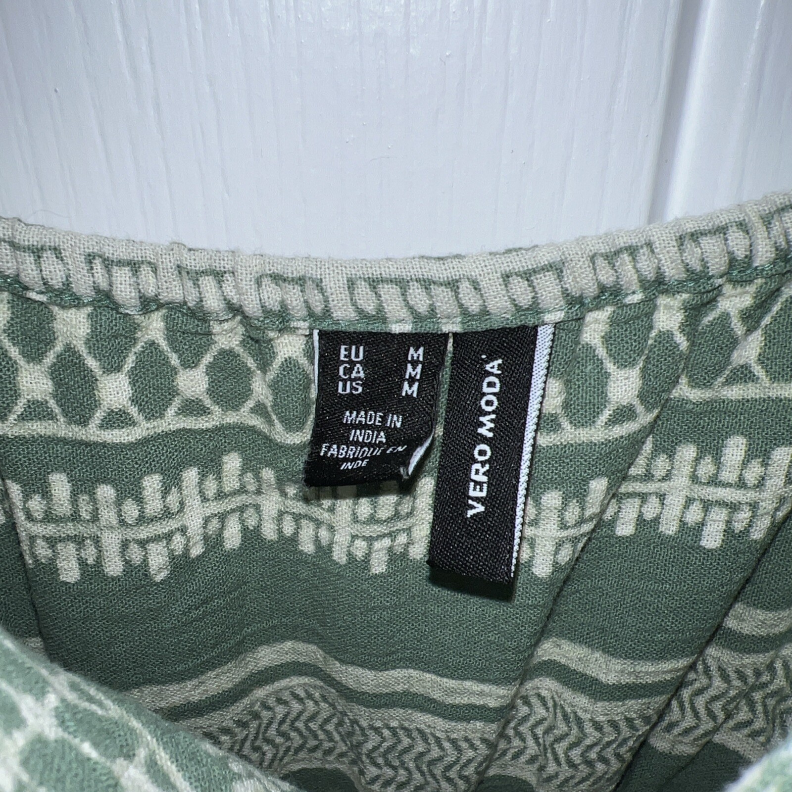 Picture 4 of 6