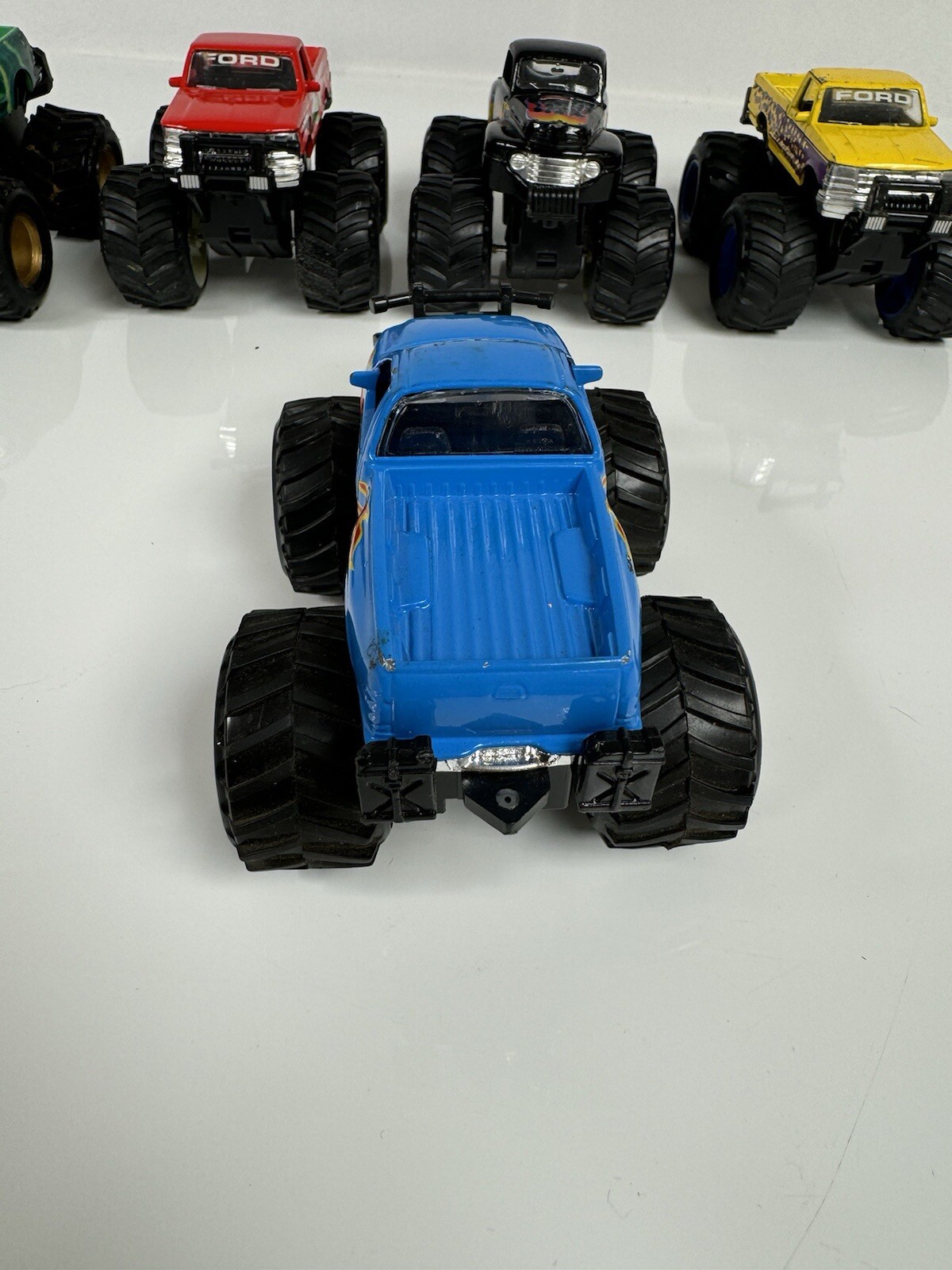 Picture 18 of 24