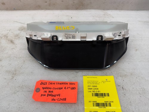 23 CHEVROLET SILVERAD 2500HD 3500HD SPEEDOMETER DASH GAUGE CLUSTER KM/H 84960244 - Picture 9 of 12