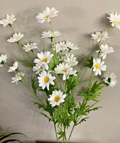 Artificial Daisy Margarite Chrysanthemum Wild Flower Silk 1 Stem 9 Flowers 82cm
