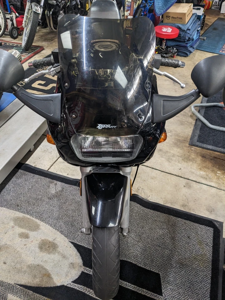 Suzuki GSX 1990/Katana  Foto 2 de 4