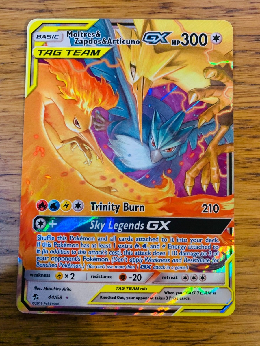NM! Moltres, Zapdos & Articuno GX (44/68) Hidden Fates Holo