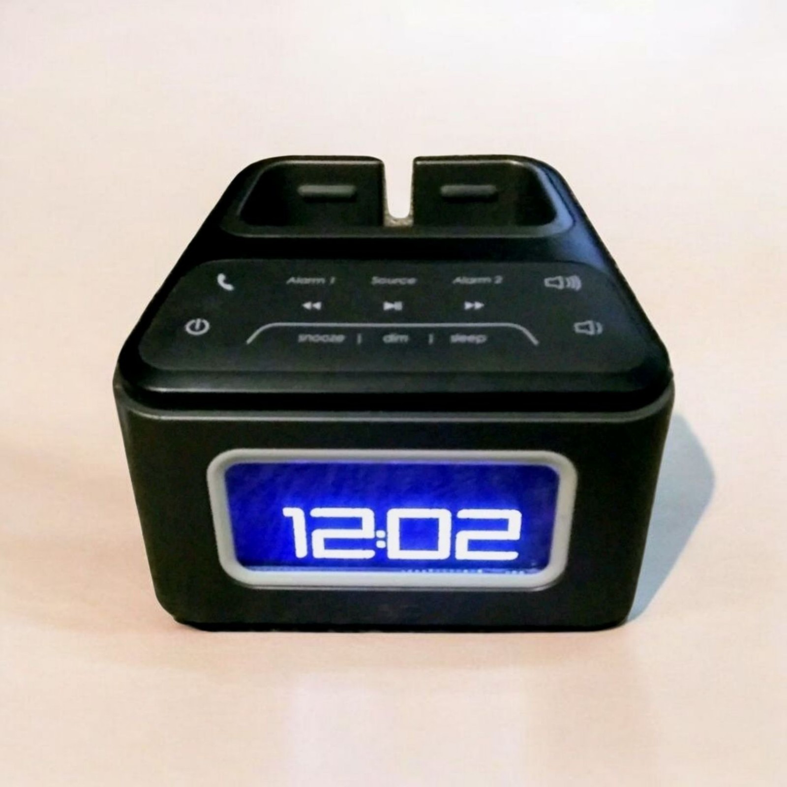 Jam ZZZ Bluetooth Wireless Alarm Clock Radio.AM/FM.USBOutput. Power Cord. NICE!