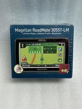 Magellan RoadMate 3055T-LM Automotive Mountable