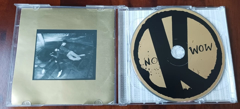 LIMITED EDITION THE KILLS NO WOW CD + BONUS DVD DISCS VG+ INDIE IMPORT LOW-FI - Image 3 of 4