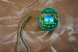 Tamagotchi Pix - Nature Green - Working with Wrist Strap - 2021 Model