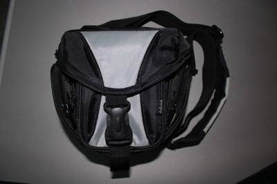 Extreme Gear Sling Camera Bag DSLR Backpack Padded Photo Gear Black