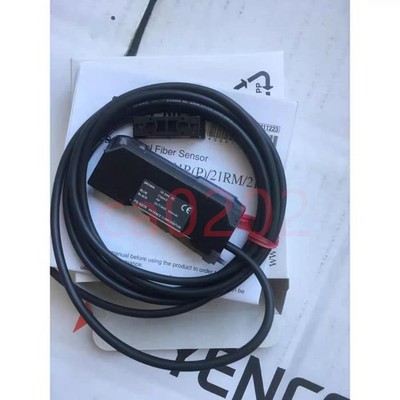1PC New Keyence FS-V21X Fiber Optic Sensor FSV21X Amplifier Sensor Free Shipping