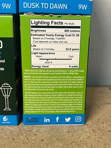 4 pack Dusk To Dawn LED 9W = 60watt Security Light Bulb Bright White 3000k A19 - Picture 4 of 4