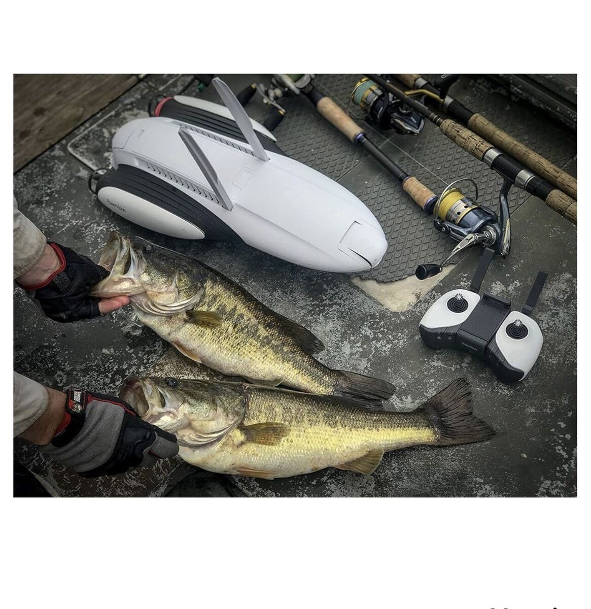Powervision Powerdolphin Wizard Underwater Drone With 4K Powervision Powerdolphin Wizard Underwater Drone With 4K
