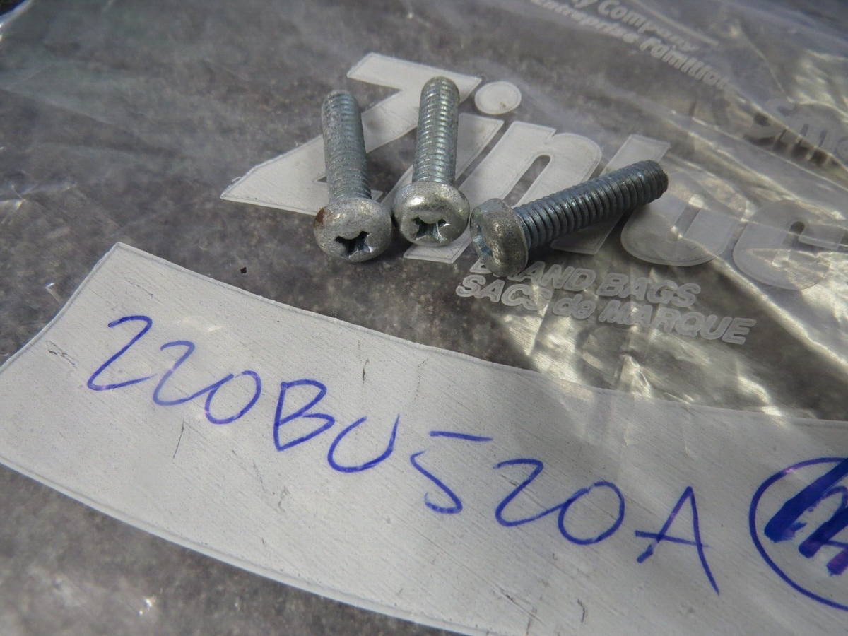 NOS 5x20mm Pan Head Screw Fits: Kawasaki 1971-1972 MT1 220B0520A
