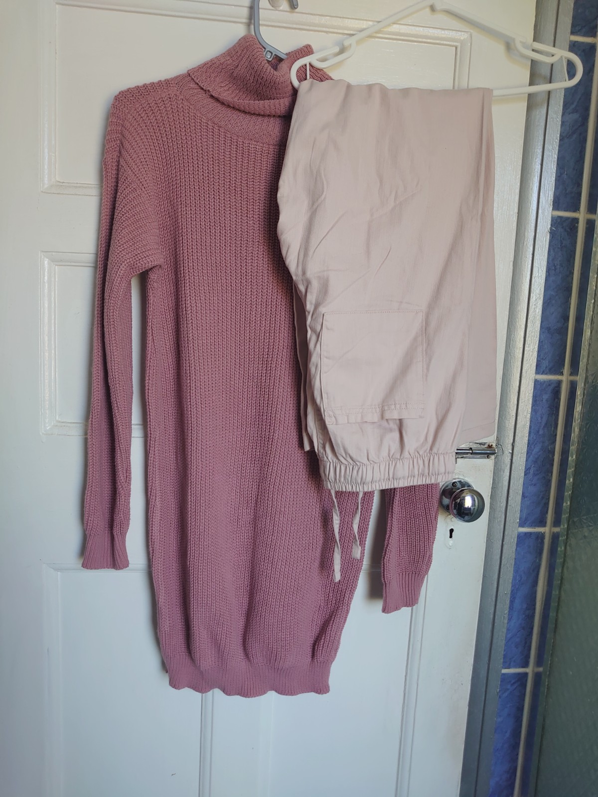 Stylish Women's Pink Jumper & Wide-Leg Trousers Set - Size 10