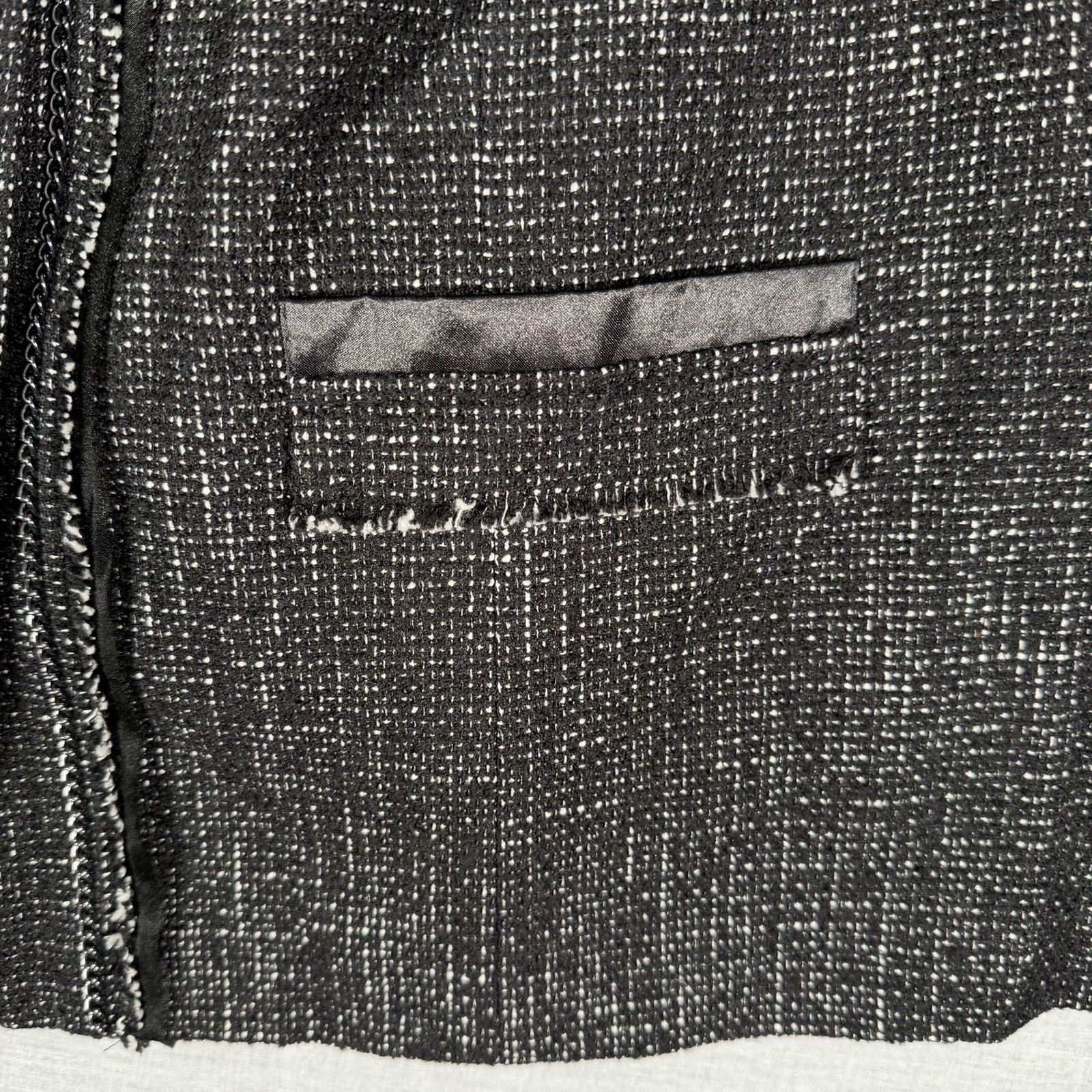 Halogen Tweed Blazer Jacket Button Chain Accents … - image 5