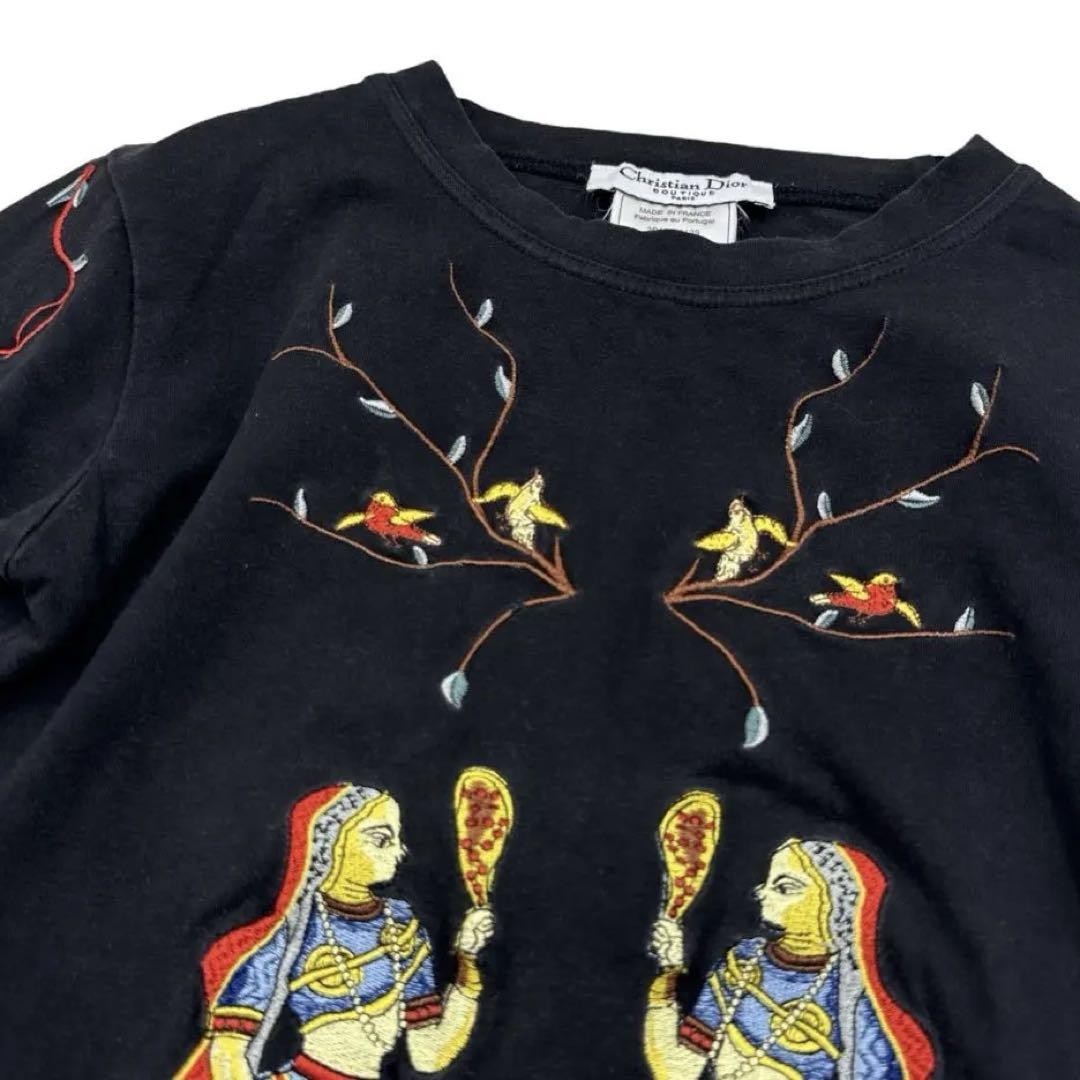 Christian Dior x John Galliano era 2002 Vintage embroidered T Christian Dior x John Galliano era 2002 Vintage embroidered T