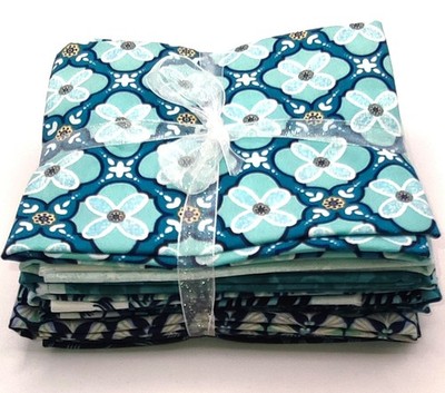 Fat Quarter Pack Ornament 5-7-9 Stück Layer Cake Free Spirit Benartex Moda AGF
