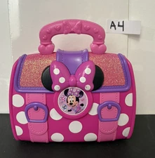 Disney Junior Minnie Mouse Plastic PLAY PURSE Vet Doctor Bag