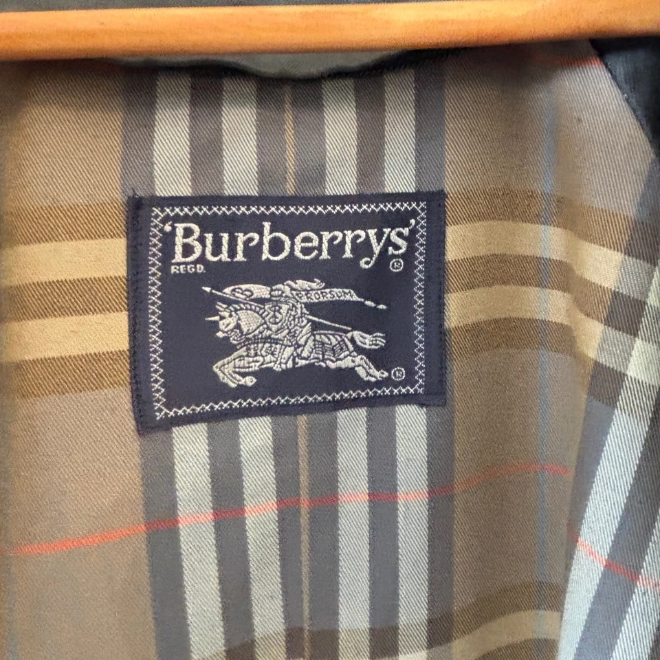 Vintage Burberrys Gray Nova Check Trench Coat Wool Detachable Lining Size 10P - Image 3 of 4