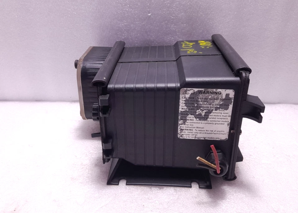 Blue-White FLEXFLO A1N22A-4T Peristaltic Metering Pump A-100N 230V/60Hz-45W - Image 3 of 4