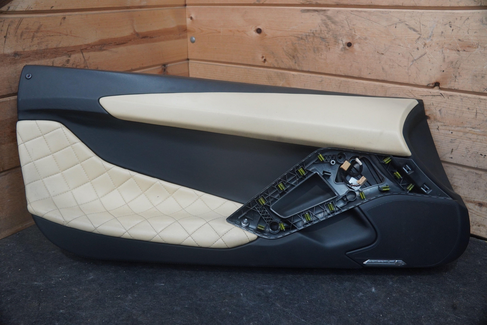 Left Door Interior Trim Panel 471867005B Lamborghini Aventador Roadster 2015