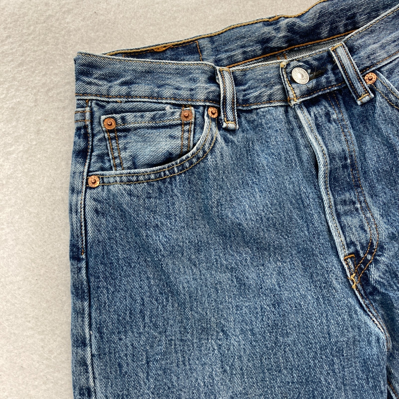 Levi's 501 Jeans Mens 29x30 Straight Leg Medium Wash Blue Denim Pants