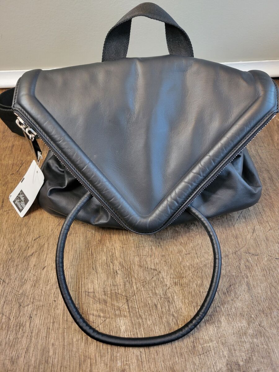 Bottega Veneta Women's Beak Black Leather Buckle Belt Bag Bottega Veneta Women's Beak Black Leather Buckle Belt Bag