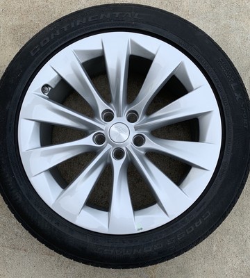 Tesla Model X Rear Wheel Rim Oem 20 Inch With Original New Tire Ebay