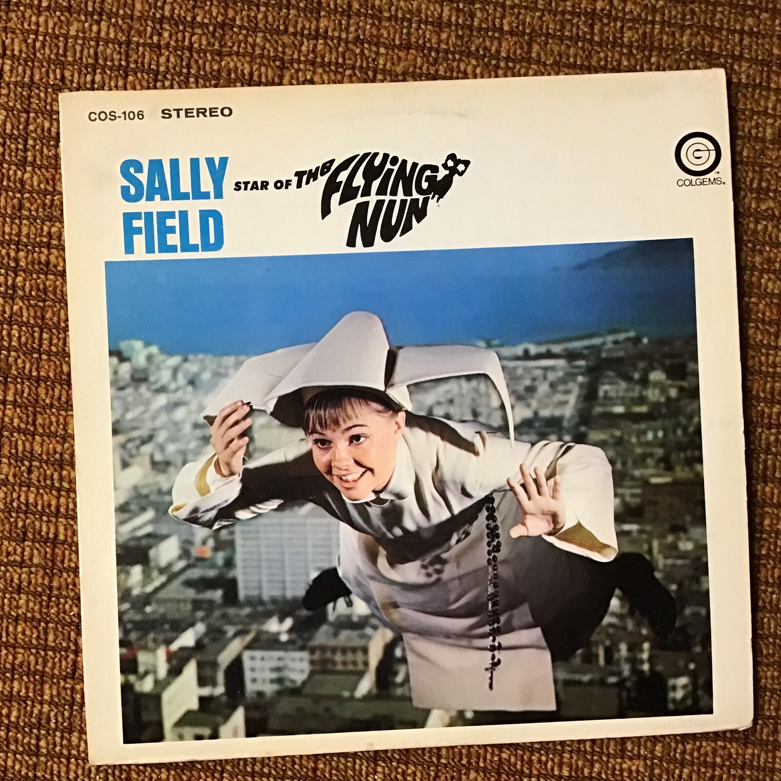 LP  Sally Field COLGEMS STEREO 106 The Flying Nun VG+