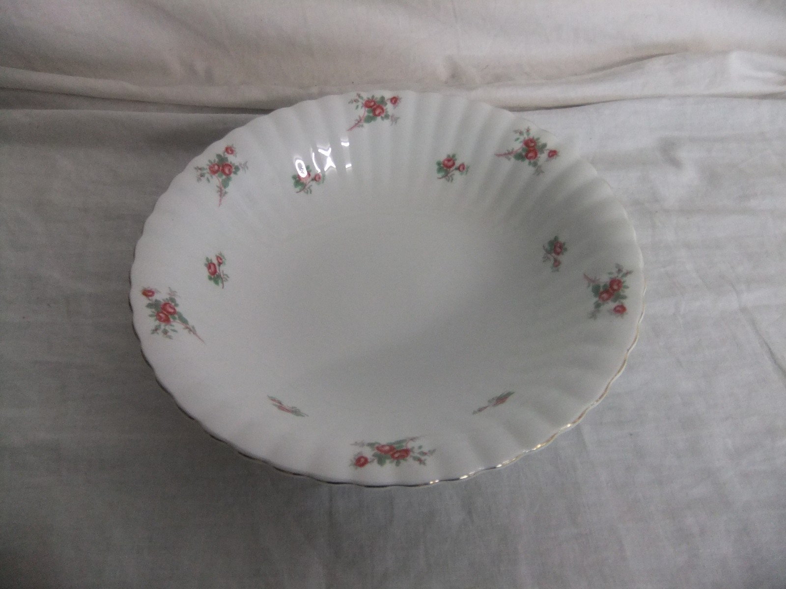 c4 Porcelain Richmond Bone China Rose Time embossed floral gilded