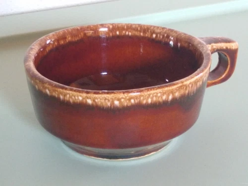 Vintage Hull Stoneware Brown Drip Oven Proof Soup Bowl With Finger Handle