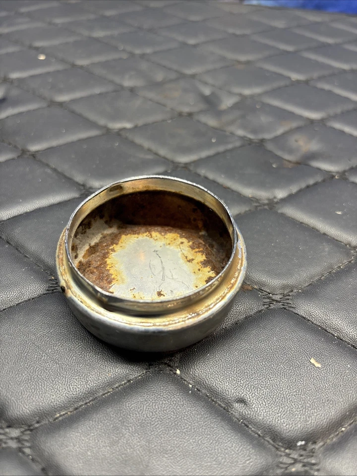 Mazda Protege GLC MX-3 1990-1998 OEM tapacubos central metal # 64711 Foto 4 de 4