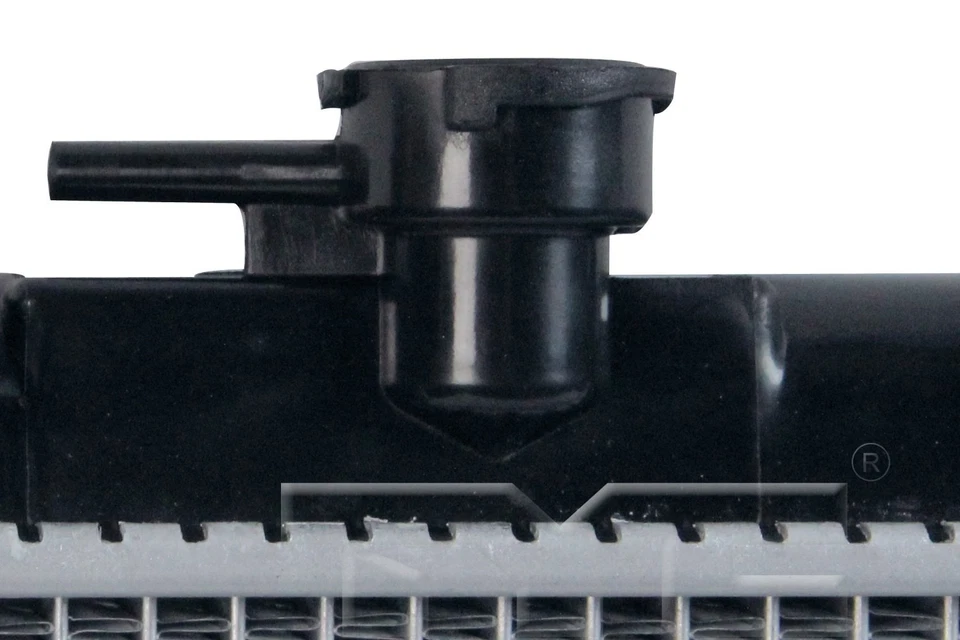 For Kia Spectra 2000-2004 TYC 2441 Engine Coolant Radiator Foto 2 de 4