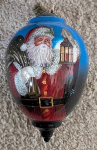 Ne'Qwa Santa Holding Lantern Ornament 2016 Inside Out Paint 7.5" Limited Edition