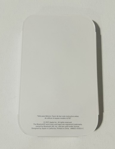 Apple AirTag 4 Pack - WHITE - Bluetooth Tracking Device - New without Box - Photo 5 sur 6