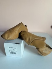 Weissman Leather Slip-On Jazz Shoe Size 6AM Adult Style W800