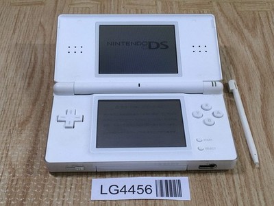 任天堂 DS lite Nintendo DS Lite Original Metallic Silver with Accessories
