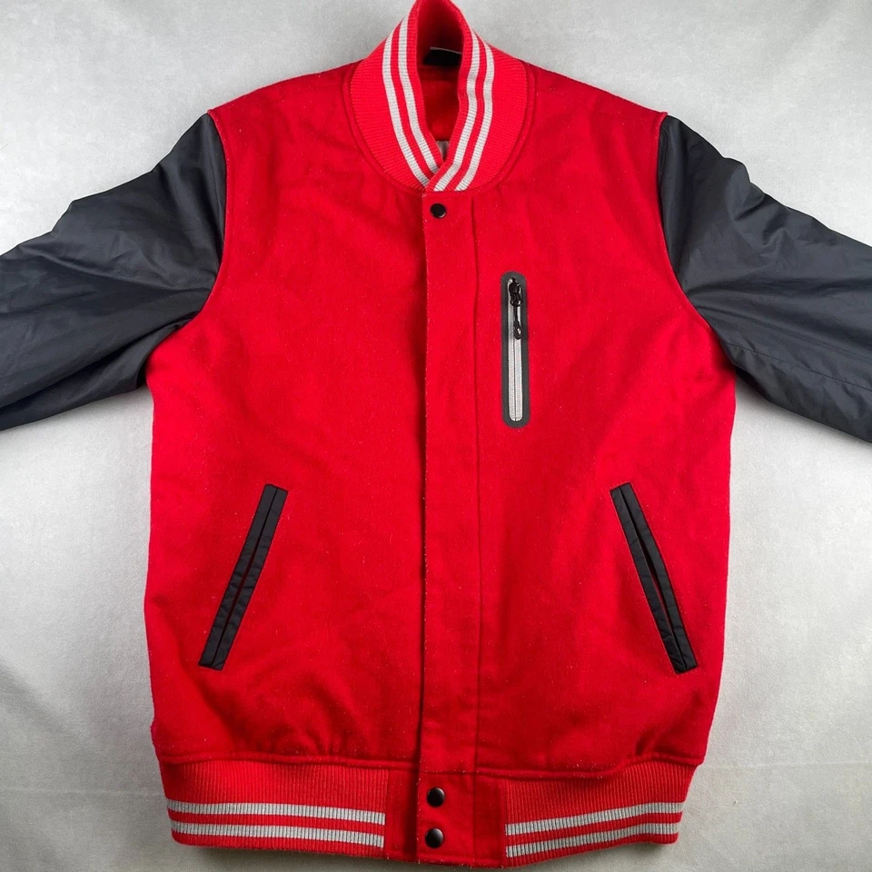Chaqueta De Colección Nike Storm Fit Destroyer Para Hombres L Roja Lana Cremallera Completa Bombardero Universitario Foto 2 de 4