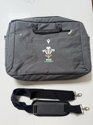 Macron Wales WRU Rugby Laptop Messenger Bag Grau Neu