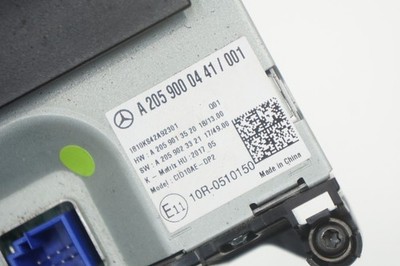 Center Dash Radio Info Display Monitor OEM 2059000441 Mercedes