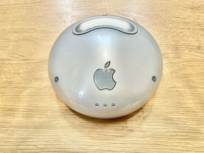 Apple AirPort Base Station   Erste Generation (Modell M5757, 2000) Sammlerstück