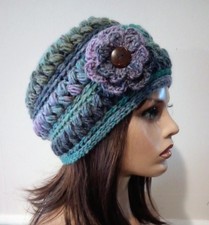 crochet-handmade-womans-flower-hat-beanie-breathe-blue-puffs-new