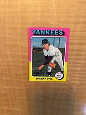 1975 TOPPS BASEBALL #485 SPARKY LYLE!! NR-MINT!! $1 SHIPPING!